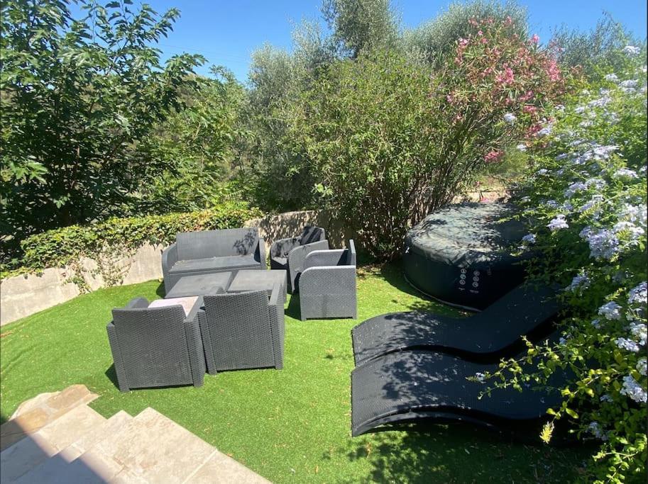 Superbe Appartement Avec Jardin & Jacuzzi - En Face De La Mer La Ciotat Buitenkant foto